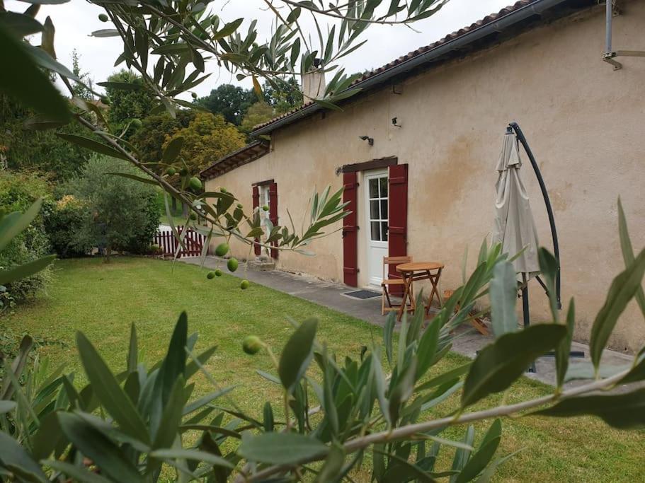 فيلا Le Tourniquet - Aubeterre Tiny House المظهر الخارجي الصورة